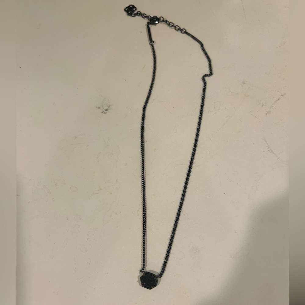 Kendra Scott Necklace